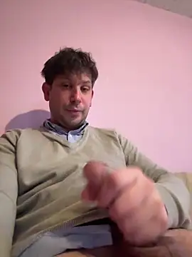 Snapshot of Taxidriver1988 chatting on February 13, 4:50 pm Taxidriver1988 online show from February 13, 4:50 pm