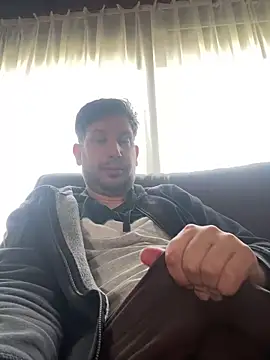 Snapshot of Taxidriver1988 chatting on March 13, 1:29 pm Taxidriver1988 online show from March 13, 1:29 pm