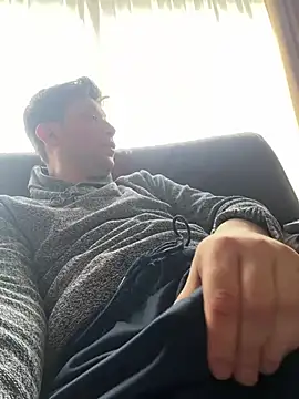 Snapshot of Taxidriver1988 chatting on March 17, 9:55 am Taxidriver1988 online show from March 17, 9:55 am