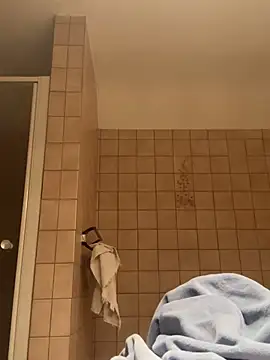 Snapshot of Taxidriver1988 chatting on March 21, 7:24 pm Taxidriver1988 online show from March 21, 7:24 pm