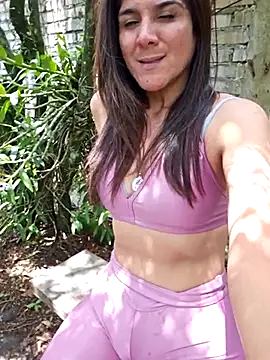 Snapshot of Yuky_ta chatting on February 28, 5:48 pm Yuky ta online show from February 28, 5:48 pm