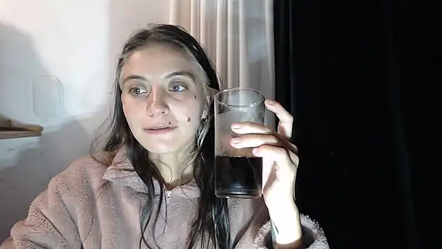 mariecam420 online show from January 12, 1:42 am