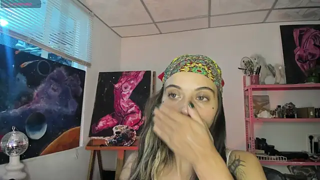 mariecam420 online show from April 3, 5:16 am