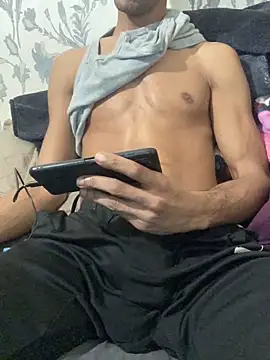 Kize69 online show from February 14, 5:36 pm