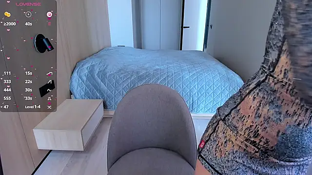 Snapshot of Aquilaris_ chatting on March 12, 7:24 am Aquilaris  online show from March 12, 7:24 am