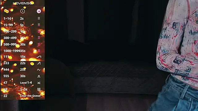 Aquilaris  online show from February 4, 12:55 pm