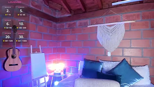 RouseColins online show from November 7, 10:21 pm