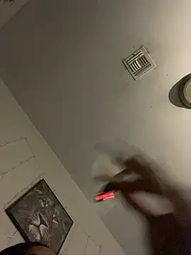 CutieFrmthehood online show from January 5, 12:52 am