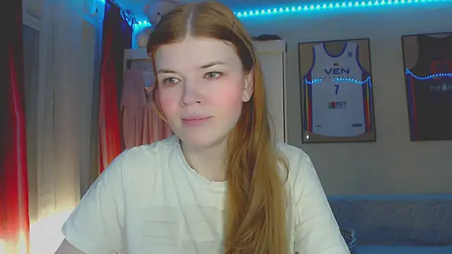 Snapshot of Klementa chatting on July 13, 6:44 pm Klementa online show from July 13, 6:44 pm