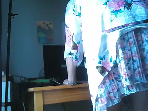 Snapshot of Sandra_Potiche chatting on February 3, 12:32 pm Sandra Potiche online show from February 3, 12:32 pm