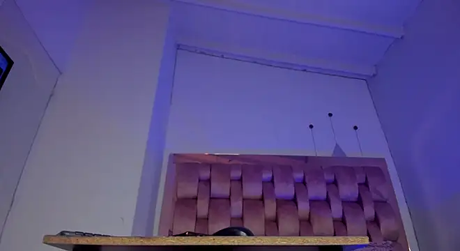 swt-booty online show from December 22, 6:26 pm