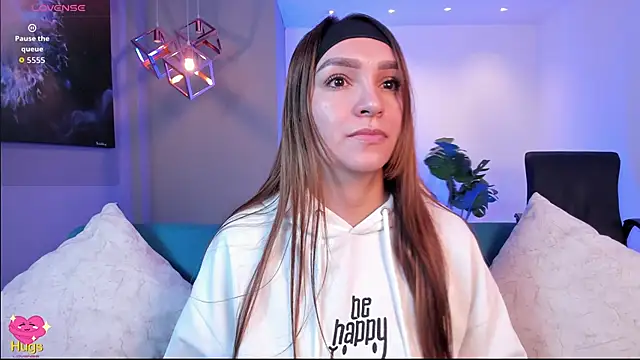 Snapshot of miataylorr1 chatting on November 14, 12:04 pm miataylorr1 online show from November 14, 12:04 pm