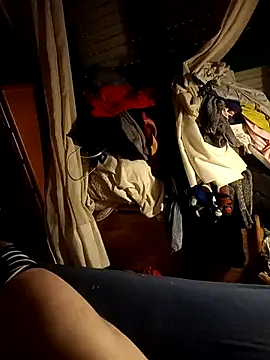 Snapshot of Lydia469 chatting on January 17, 10:01 pm Lydia469 online show from January 17, 10:01 pm