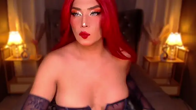 QUEEN GIAMOORE69 online show from March 27, 10:09 pm