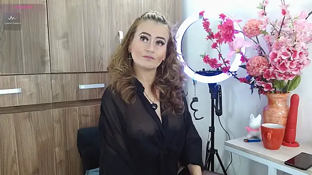 magenta maturr online show from October 13, 3:01 pm