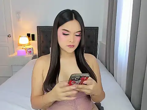 Snapshot of cyberanita chatting on June 9, 2:23 am cyberanita online show from June 9, 2:23 am