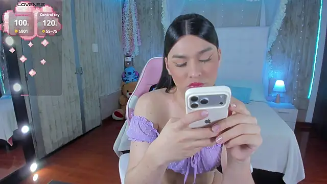 Snapshot of floryn_susana chatting on May 18, 10:59 pm floryn susana online show from May 18, 10:59 pm