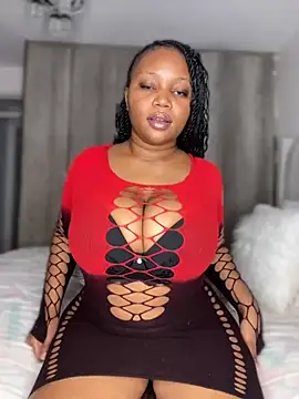 Snapshot of Hyra_Ari chatting on November 27, 7:54 am Hyra Ari online show from November 27, 7:54 am