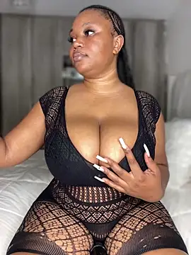 Hyra Ari online show from February 8, 6:22 pm