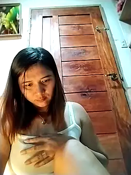 MS Isabella Snow92 online show from May 24, 9:53 pm
