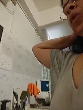 Susannemilf online show from March 23, 3:43 am