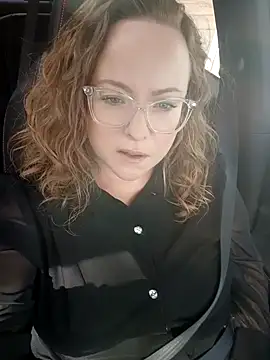 julimonroe online show from February 14, 6:19 pm