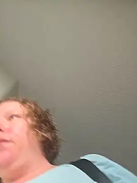 julimonroe online show from May 25, 1:28 pm