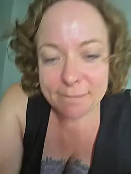 julimonroe online show from May 30, 2:08 am