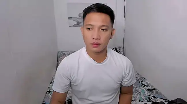 Snapshot of xSebastian19 chatting on February 10, 5:30 pm xSebastian19 online show from February 10, 5:30 pm