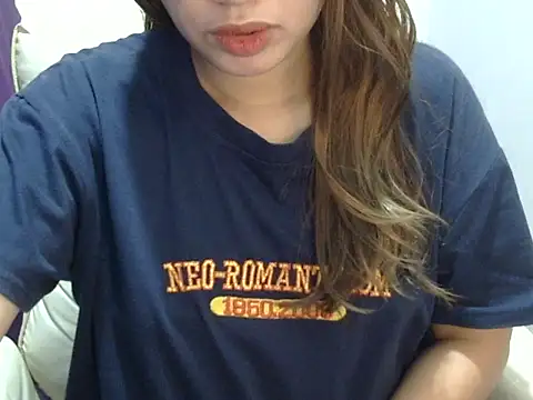    zurIII09  online show from February 22, 11:03 pm