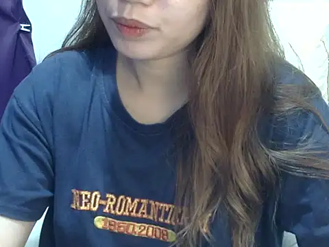    zurIII09  online show from April 4, 7:17 am