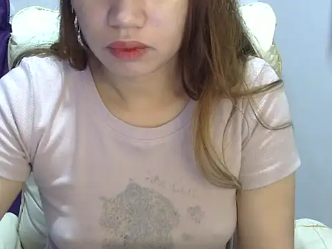    zurIII09  online show from April 19, 10:01 pm