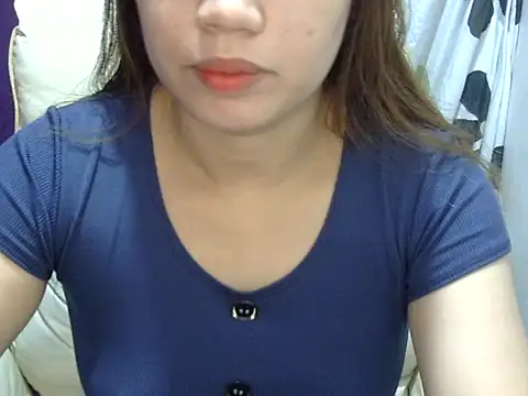 Snapshot of ___zurIII09_ chatting on June 30, 11:28 pm zurIII09 online show from June 30, 11:28 pm