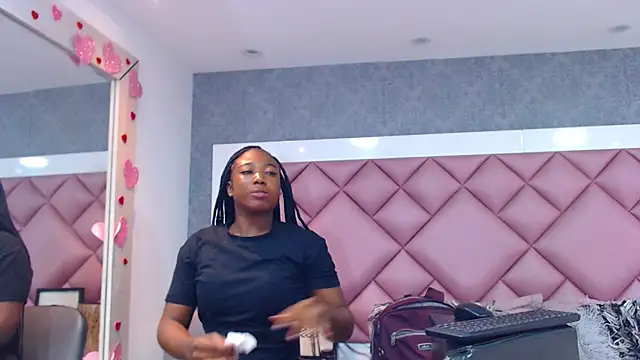 DanielaDuff online show from March 22, 7:39 pm