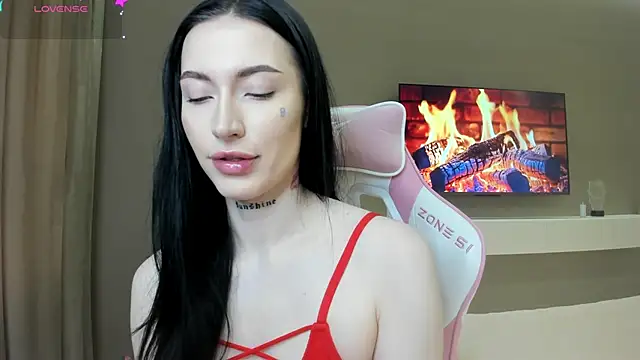 JenniferQueen11 online show from February 28, 11:00 am