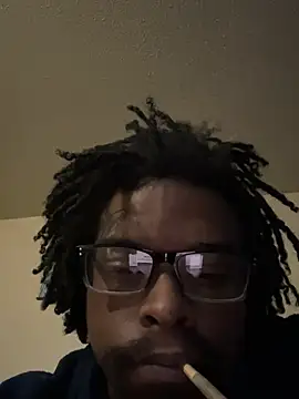 Snapshot of SmurffyBleu16s304s chatting on March 2, 6:36 am SmurffyBleu16s304s online show from March 2, 6:36 am