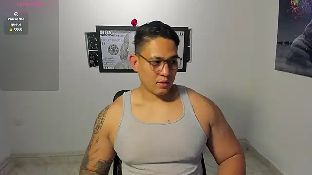 Colton Massif online show from November 24, 4:45 am