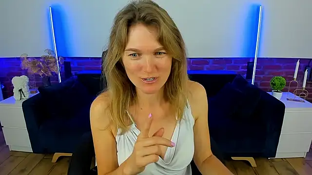 Snapshot of Anabell_xxx chatting on September 28, 5:46 am Anabell xxx online show from September 28, 5:46 am