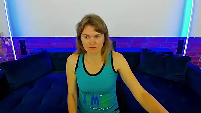 Snapshot of Anabell_xxx chatting on November 23, 6:35 am Anabell xxx online show from November 23, 6:35 am