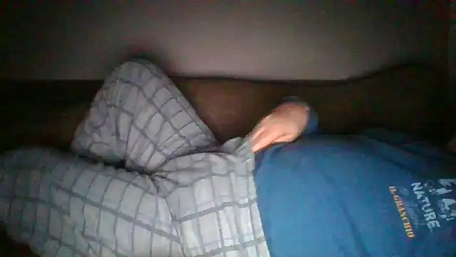 Snapshot of Anderrust chatting on February 16, 1:14 am Anderrust online show from February 16, 1:14 am