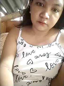 milkytitsmom4u online show from March 1, 2:57 am