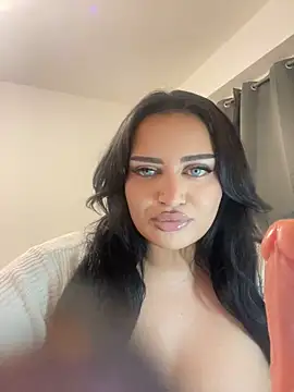 Snapshot of EmiliaPetrova chatting on October 27, 6:01 pm EmiliaPetrova online show from October 27, 6:01 pm