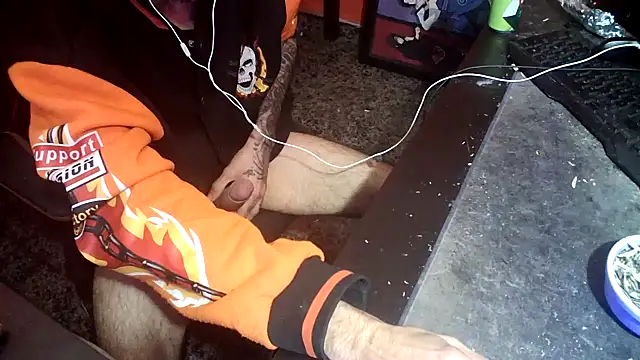 Snapshot of zorrito86 chatting on December 24, 3:58 pm zorrito86 online show from December 24, 3:58 pm