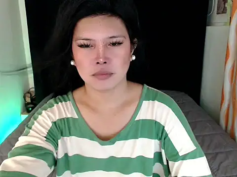 Snapshot of Angelic_Fuckerxxx chatting on September 16, 2:34 am Angelic Fuckerxxx online show from September 16, 2:34 am