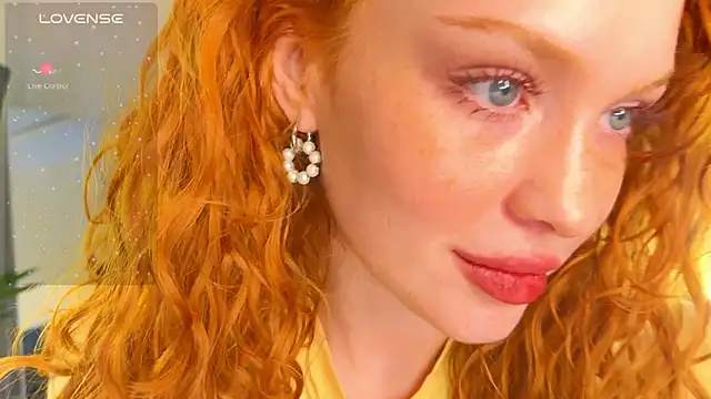 Born to Loveee online show from March 4, 10:10 am