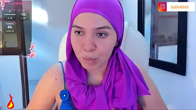 MatchedEyebrow online show from October 15, 8:53 pm