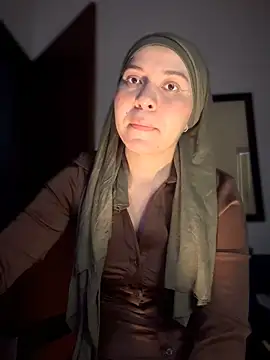 MatchedEyebrow online show from February 24, 10:08 pm