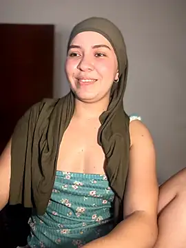 MatchedEyebrow online show from March 9, 10:14 pm