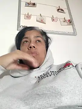 Molly newman6 online show from December 17, 6:36 pm