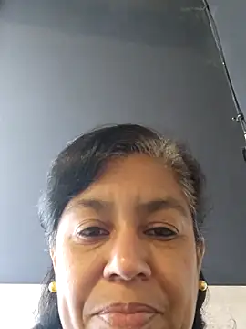 Molly newman6 online show from April 8, 12:05 pm